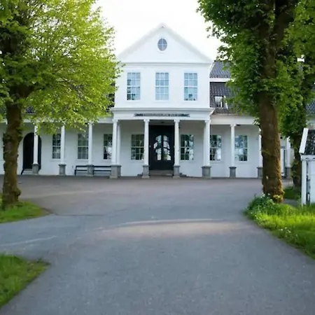 Ferienhaus Unique, Historic On Large Property, 800sqm Ask i Nordhordaland